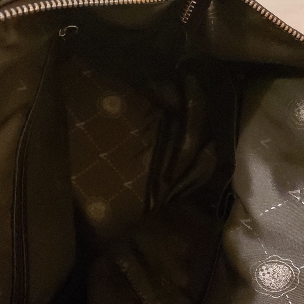 Vince Camuto handbag - Picture 5 of 9